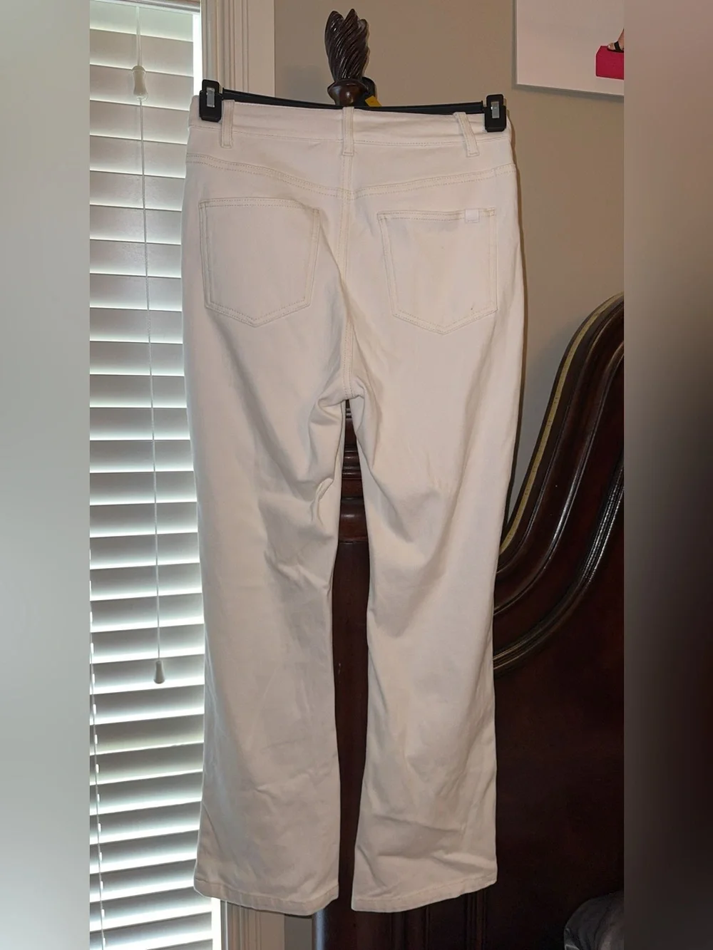 Halara Women’s White Casual Jeans Stretch Pants